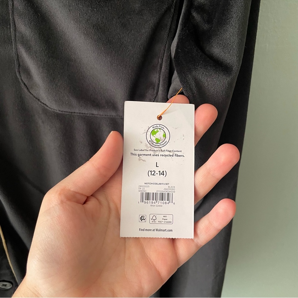 🌱5/$25🌱 JoyLab | Black Velvety/Fleece Button-Down Pajama Top - Picture 6 of 6